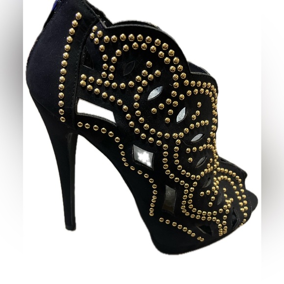 JustFab Elegant Suede Black and Gold Ankle Boot Women's Heels, Size 8 - Picture 5 of 12